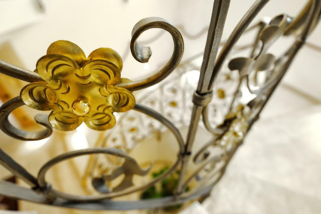 Boutique Hotel Diana Madonna Eksteriør bilde