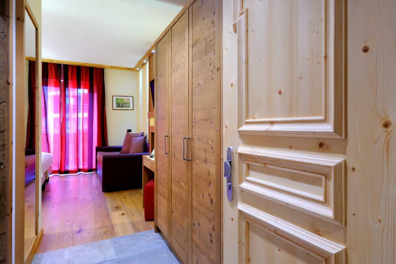 Boutique Hotel Diana Madonna Eksteriør bilde