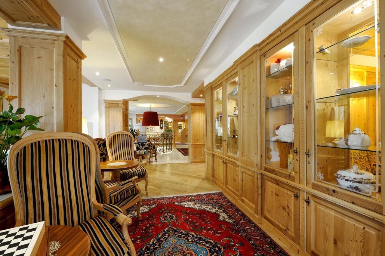 Boutique Hotel Diana Madonna Eksteriør bilde