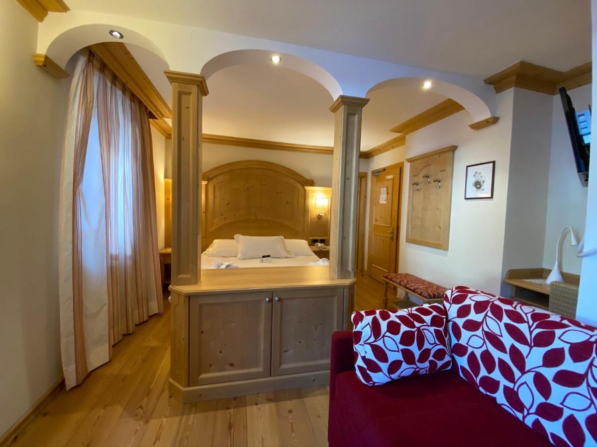 Boutique Hotel Diana Madonna Eksteriør bilde